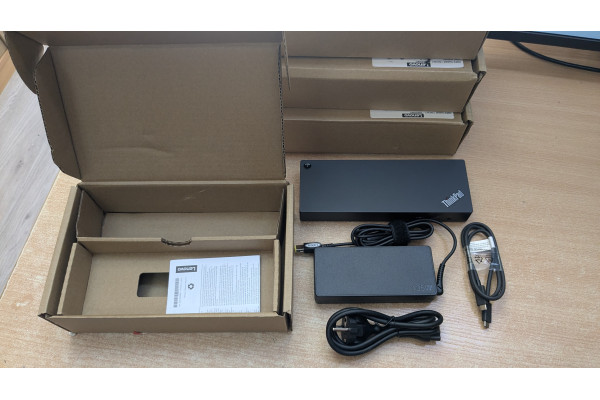 НОВА Lenovo ThinkPad Thunderbolt 3 Dock Gen 2 40AN със зарядно 135W - докинг станции за лаптопи - 210081 НОВА Lenovo ThinkPad Thunderbolt 3 Dock Gen 2 40AN със зарядно 135W - докинг станции за лаптопи - 210081 - nextbg.com